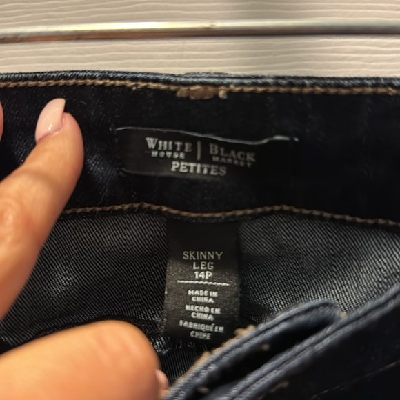 Distressed Jeans - Picture 3 of 3